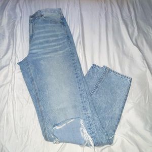 American Eagle Mom Jeans